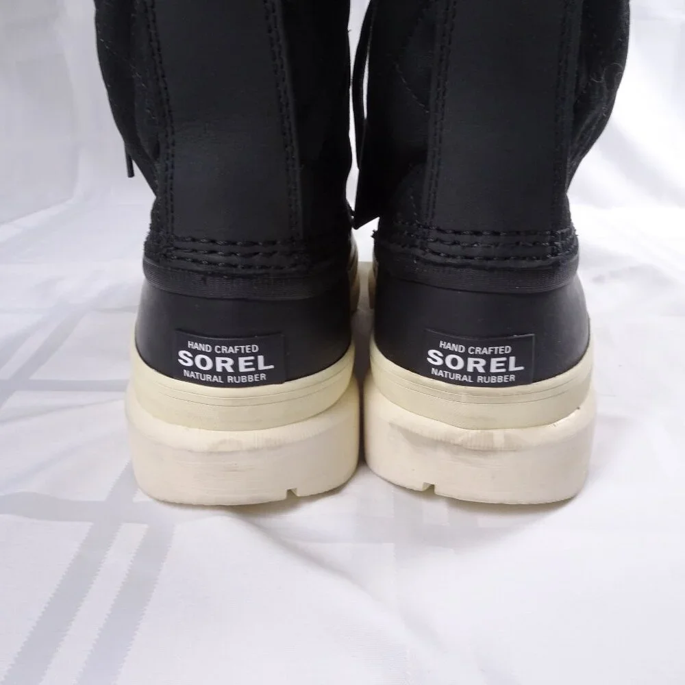 Sorel‎ Caribou Royal Insulated/ Waterproof Boots Black/Chalk Women's Size 8.5